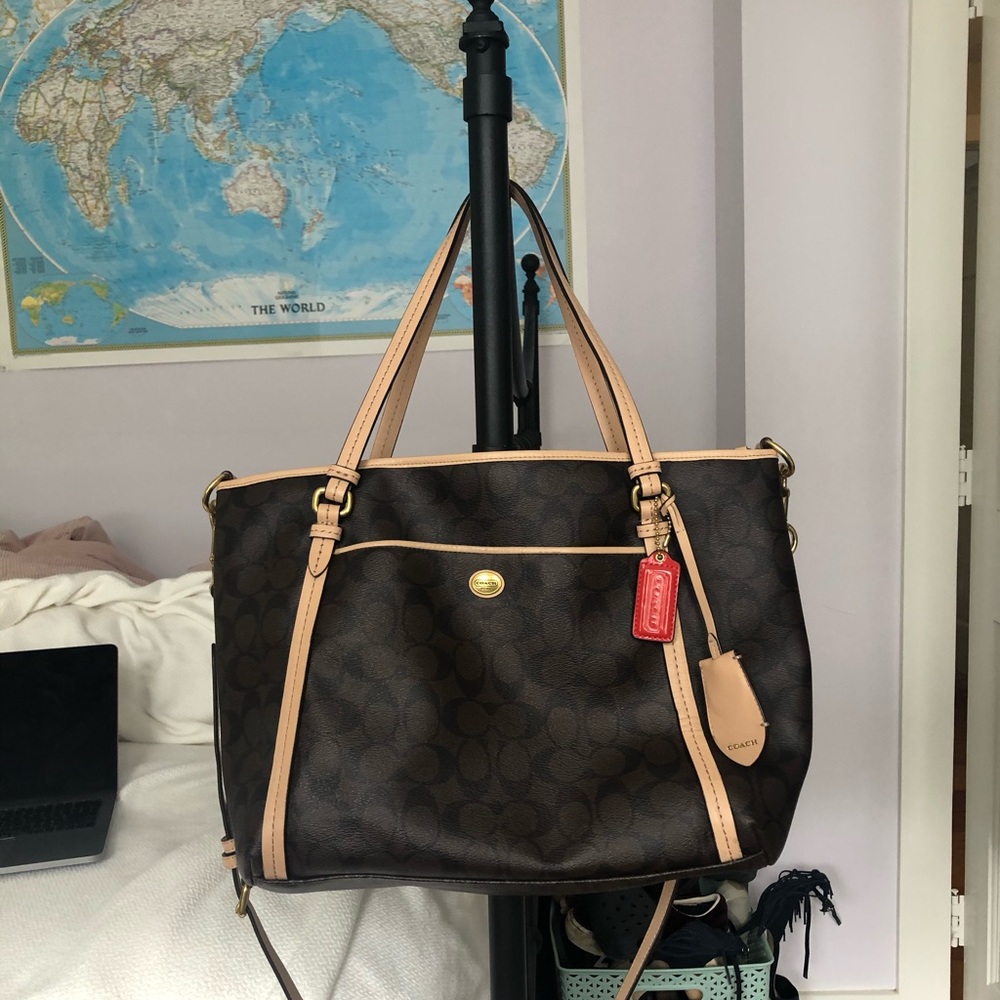 COACH CROSSBODY TOTE